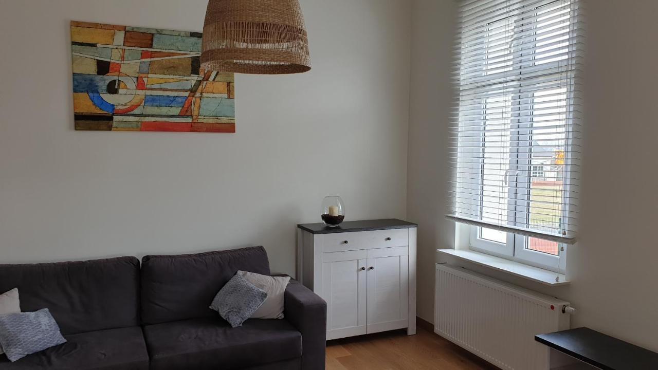 Apartament Widokowy Przy Stadionie 斯克拉斯卡波伦巴 外观 照片